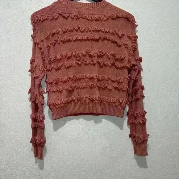 Mauve Fringe Ruffles Women's Love Tree Pink Sweater M - Picture 7 of 9